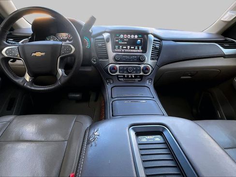 Used 2017 Chevrolet Tahoe Premier AWD/4WD image 16
