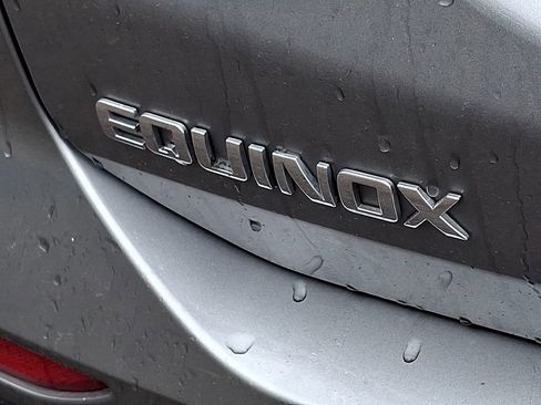 Used 2023 Chevrolet Equinox Premier AWD/4WD image 30