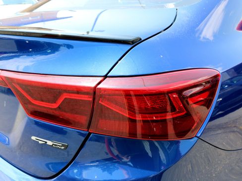 Used 2021 Kia Forte GT-Line image 10