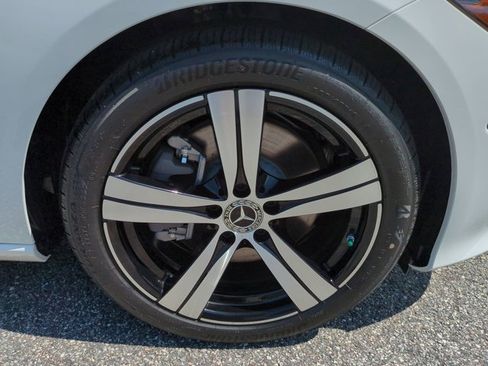 Used 2025 Mercedes-Benz C 300 Sedan image 11
