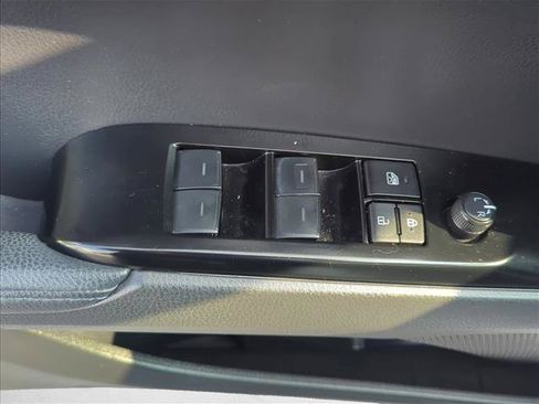 Certified 2025 Toyota Camry XSE FWD image 9