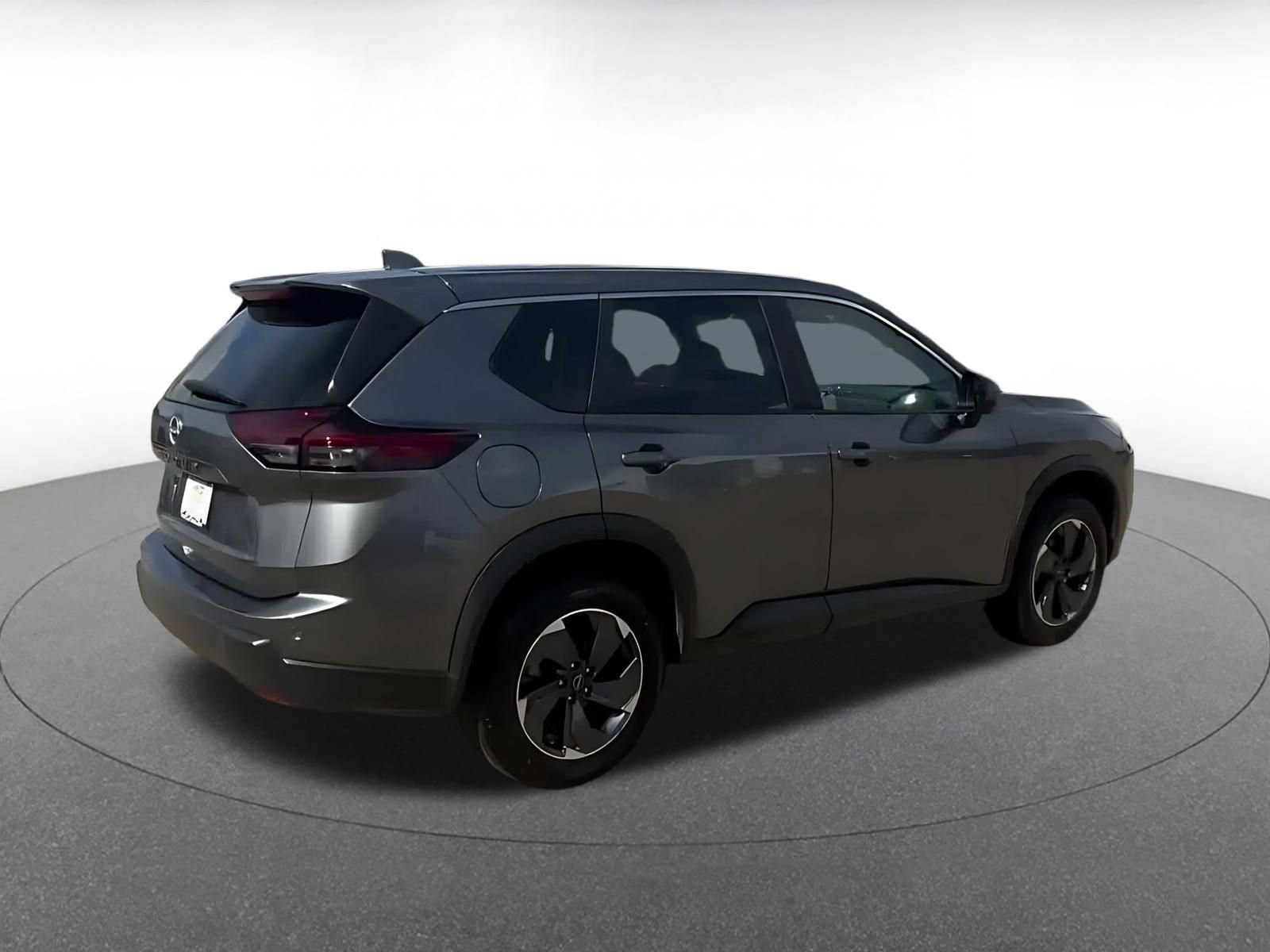 Used 2026 Nissan Rogue SV FWD image 13