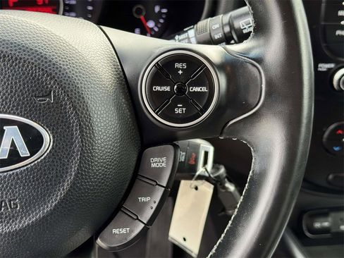 Used 2017 Kia Soul + w/ Designer's Package image 12