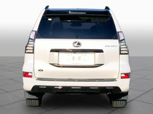 Used 2023 Lexus GX 460 w/ Black Line Special Edition AWD/4WD image 5