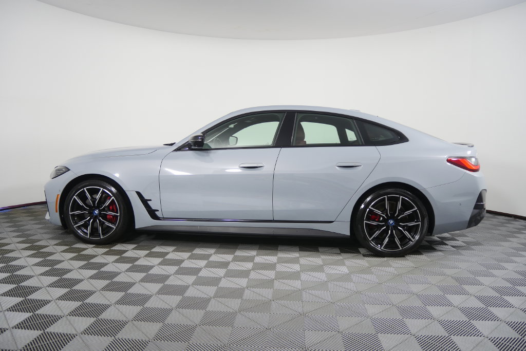 Used 2024 BMW i4 eDrive40 w/ M Sport Package RWD image 7