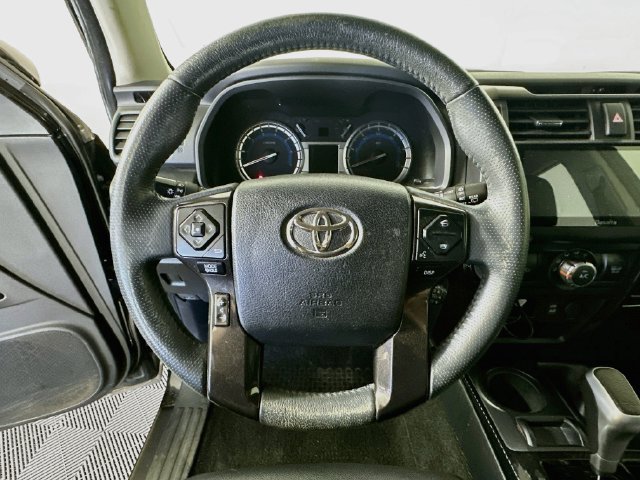 Certified 2019 Toyota 4Runner TRD Off-Road Premium AWD/4WD image 13