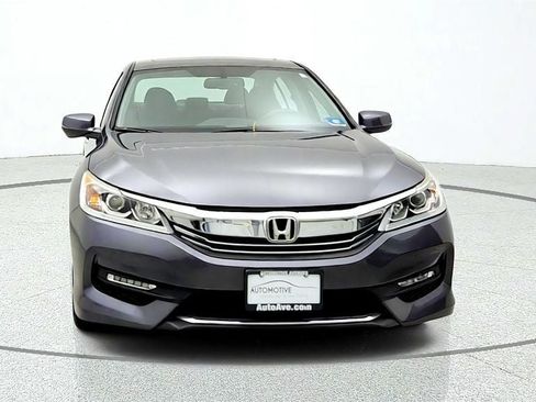 Used 2017 Honda Accord EX-L image 2