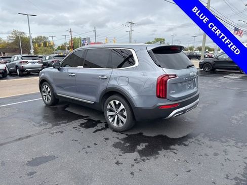 Used 2022 Kia Telluride S AWD/4WD image 3