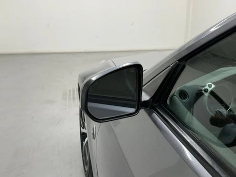 Used 2019 Nissan 370Z Touring Sport RWD image 31