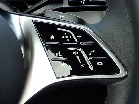 New 2026 Mercedes-Benz GLC 300 image 10