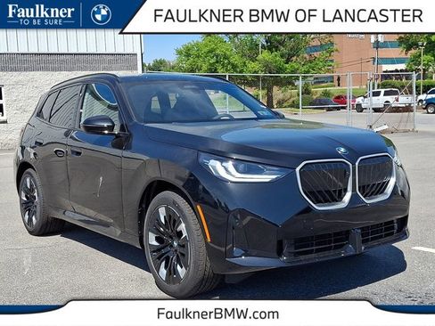 New 2026 BMW X3 xDrive30i w/ Premium Package AWD/4WD image 1