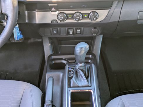 Used 2019 Toyota Tacoma SR5 image 20