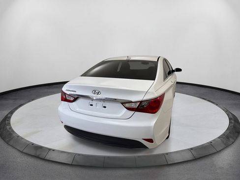 Used 2014 Hyundai Sonata GLS FWD image 5
