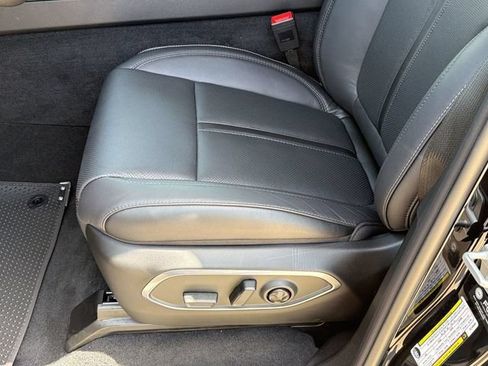 New 2026 Jeep Grand Wagoneer L Limited AWD/4WD image 15