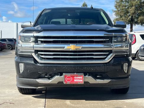 Used 2017 Chevrolet Silverado 1500 High Country image 11