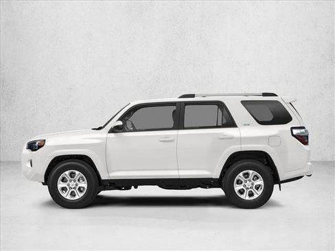 Certified 2023 Toyota 4Runner SR5 Premium image 4