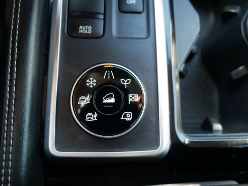 Certified 2023 Nissan Pathfinder Platinum AWD/4WD image 31