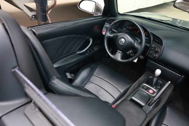 Used 2001 Honda S2000 image 15