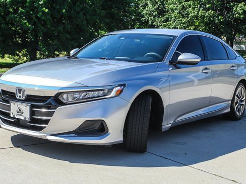 Used 2021 Honda Accord Hybrid image 40