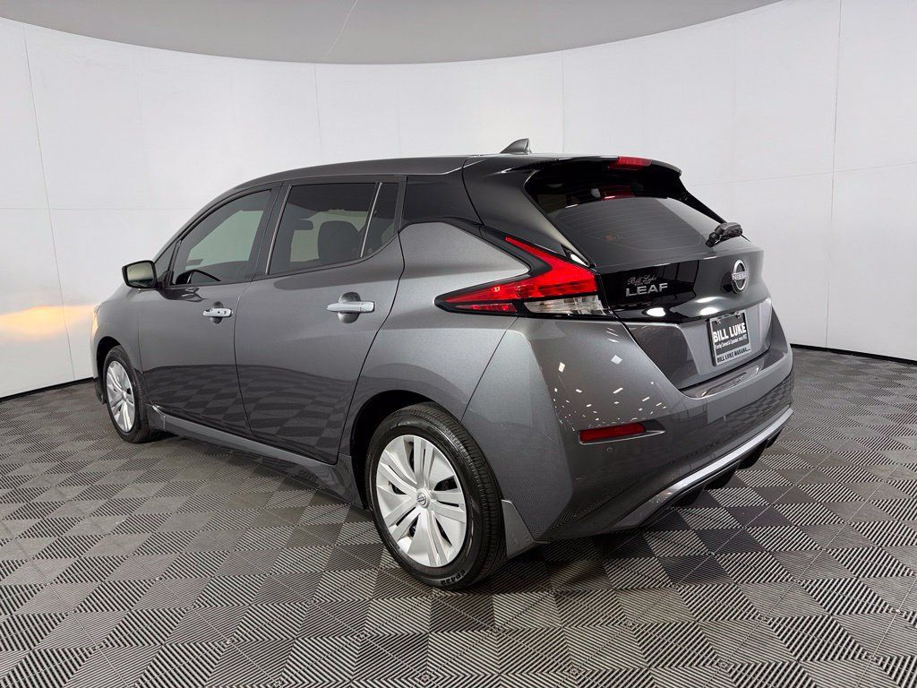 Used 2025 Nissan Leaf S FWD image 9