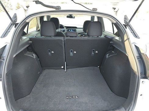 Used 2024 Nissan Kicks SR image 18