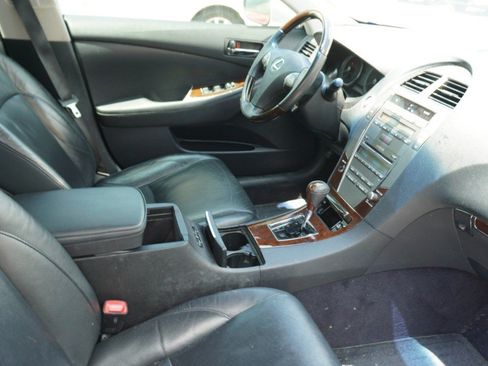 Used 2011 Lexus ES 350 FWD image 10