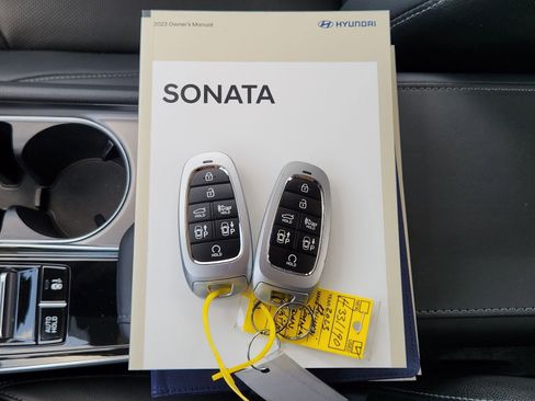 Used 2023 Hyundai Sonata Limited FWD image 44