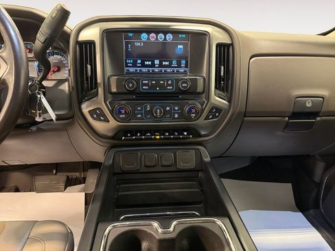 Used 2019 Chevrolet Silverado 2500 LTZ w/ Duramax Plus Package image 20