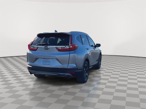 Used 2018 Honda CR-V Touring image 8