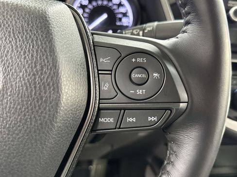 Used 2021 Toyota Camry SE FWD image 44