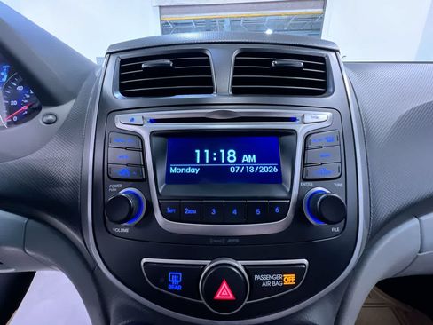 Used 2016 Hyundai Accent SE FWD image 22
