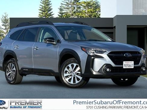 New 2025 Subaru Outback Premium image 1