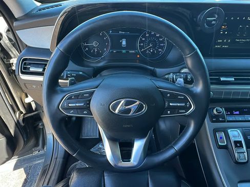 Used 2022 Hyundai Palisade SEL w/ Premium Package image 17