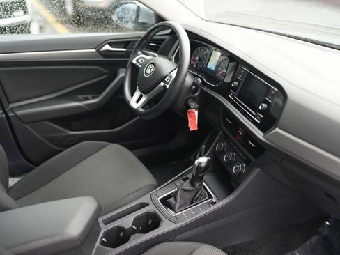 Used 2020 Volkswagen Jetta S w/ Driver Assistance Package FWD image 17