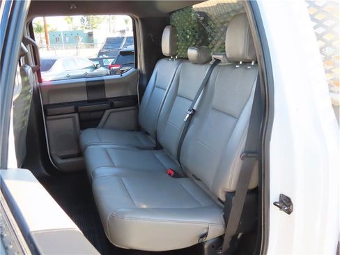 Used 2022 Ford F550 XL w/ Power Equipment Group image 20