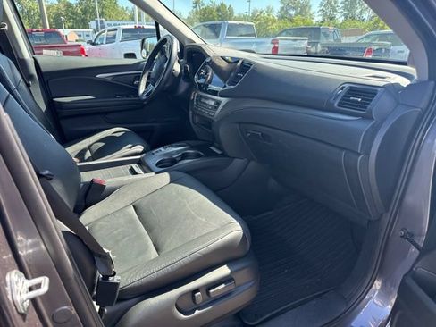 Used 2022 Honda Pilot Special Edition image 9