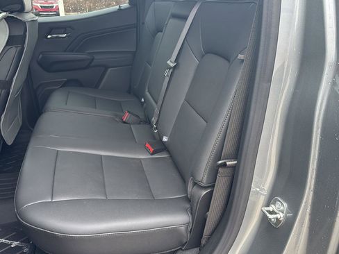 Used 2024 Chevrolet Colorado LT w/ LT Convenience Package III image 12
