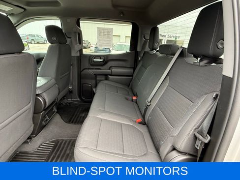 Used 2022 Chevrolet Silverado 1500 Custom AWD/4WD image 17