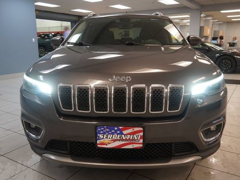 Used 2019 Jeep Cherokee Limited AWD/4WD image 13