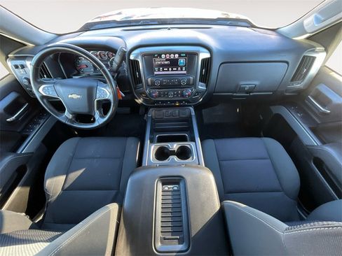 Used 2017 Chevrolet Silverado 1500 LT w/ Midnight Edition image 10