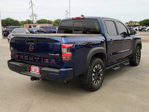 Used 2022 Nissan Frontier PRO-4X AWD/4WD image 3
