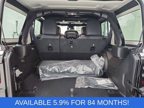 New 2026 Jeep Wrangler Unlimited Rubicon AWD/4WD image 30