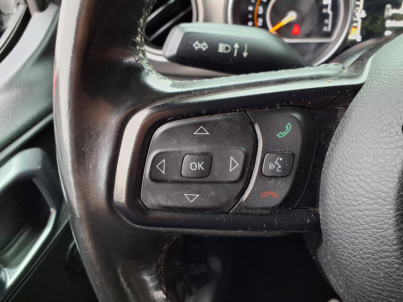 Used 2018 Jeep Wrangler Unlimited Sport S AWD/4WD image 12