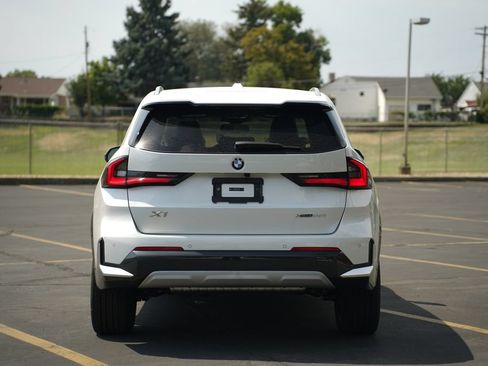 New 2026 BMW X1 xDrive28i w/ Technology Package AWD/4WD image 4