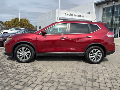 Used 2015 Nissan Rogue SL image 12