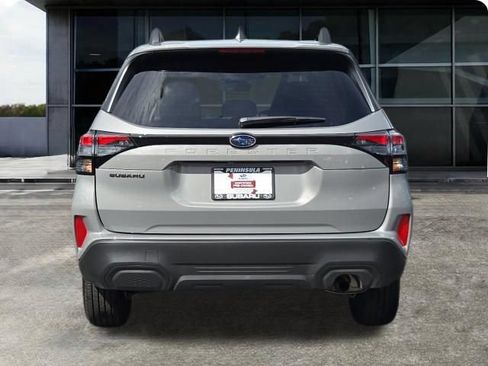 Certified 2025 Subaru Forester Premium AWD/4WD image 8