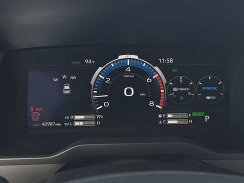 Used 2024 Toyota Sequoia Capstone AWD/4WD image 16