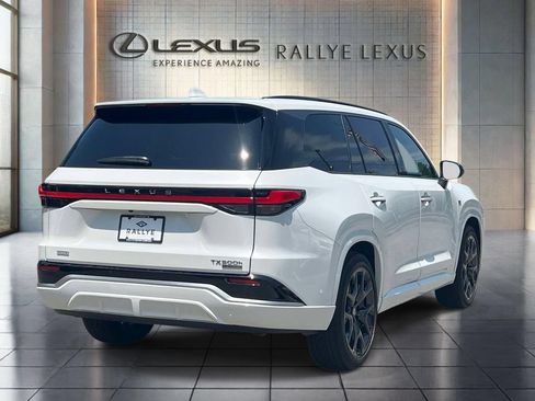 Certified 2026 Lexus TX 500h AWD w/ Technology Package image 7