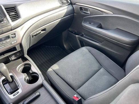 Used 2019 Honda Ridgeline Sport image 16
