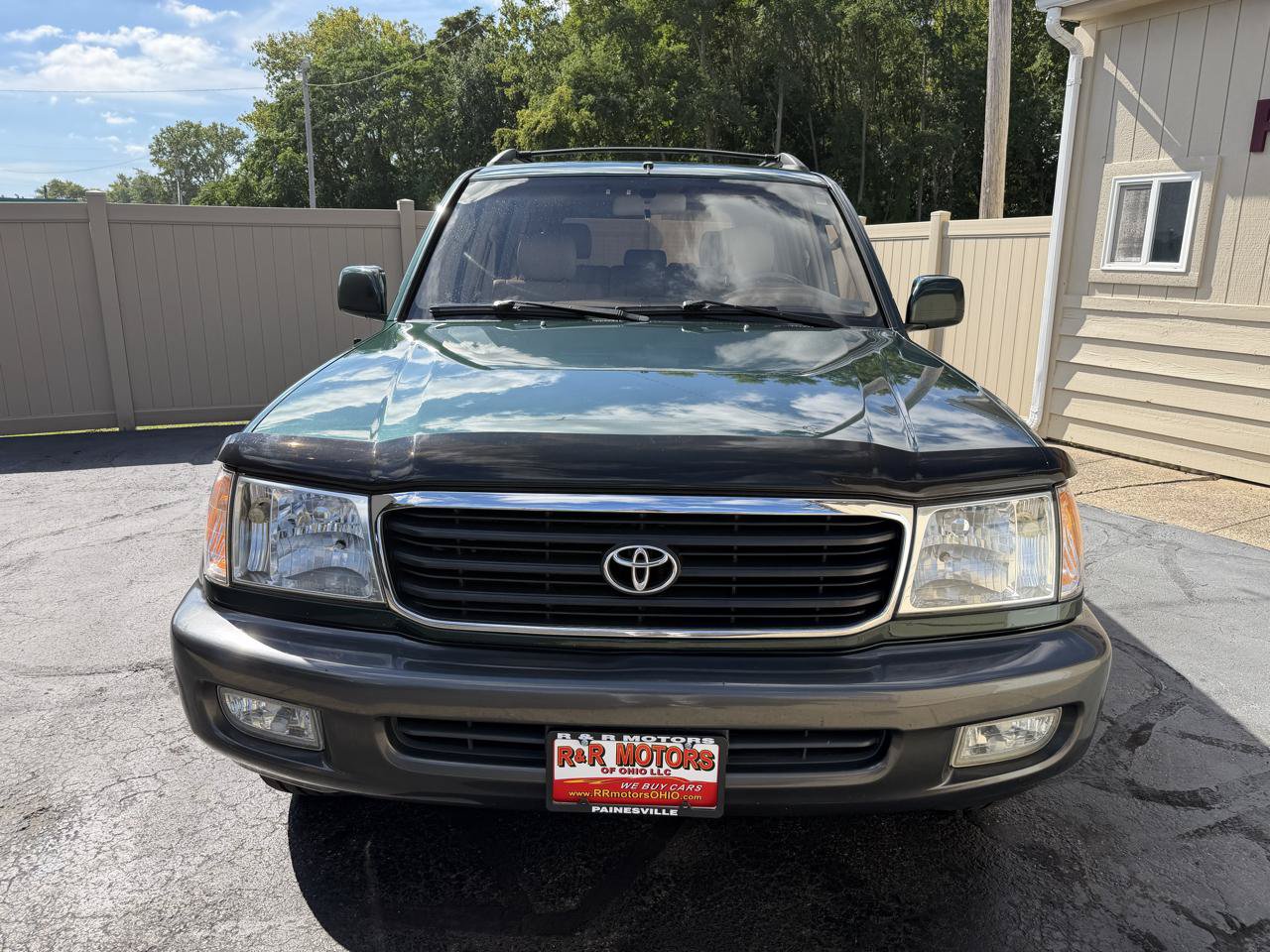 Used 1999 Toyota Land Cruiser w/ Leather Trim Pkg AWD/4WD image 9